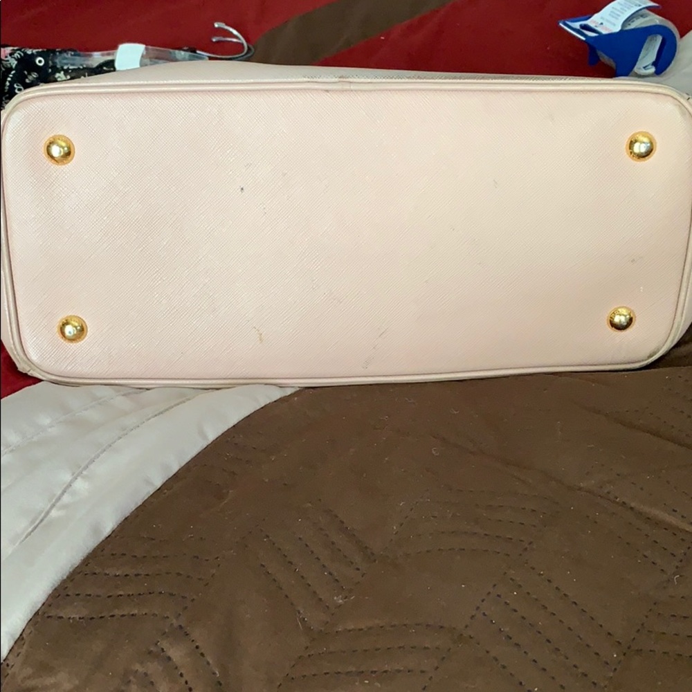 Prada bag - Picture 5 of 9